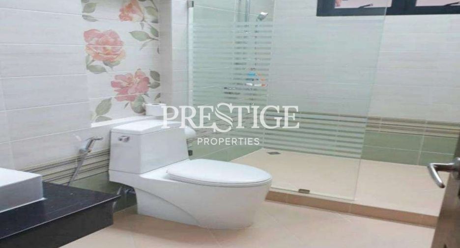 For rent 3 bedrooms house in Huay Yai, Pattaya