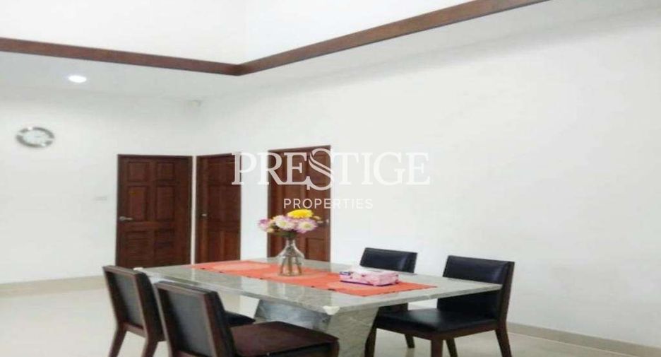 For rent 3 bedrooms house in Huay Yai, Pattaya