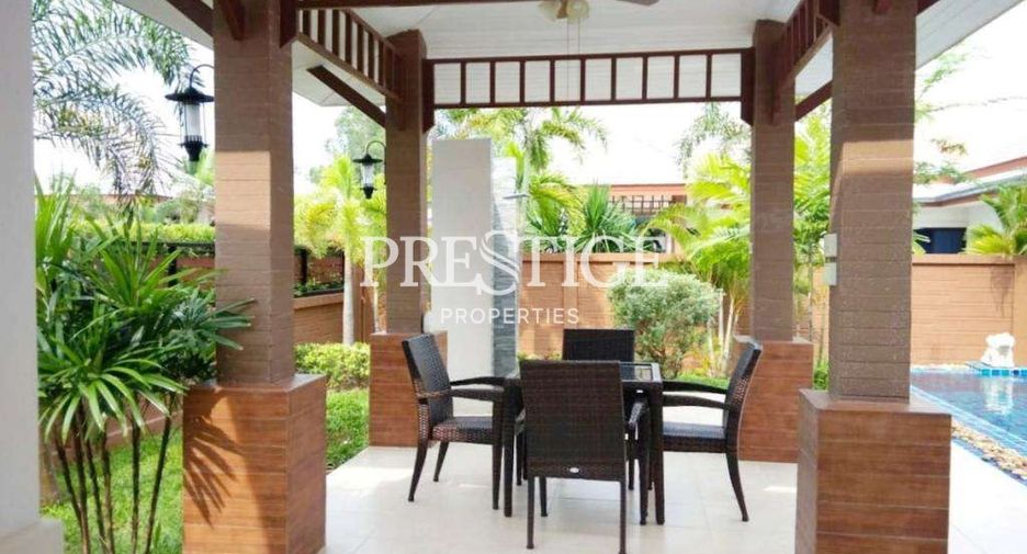 For rent 3 bedrooms house in Huay Yai, Pattaya