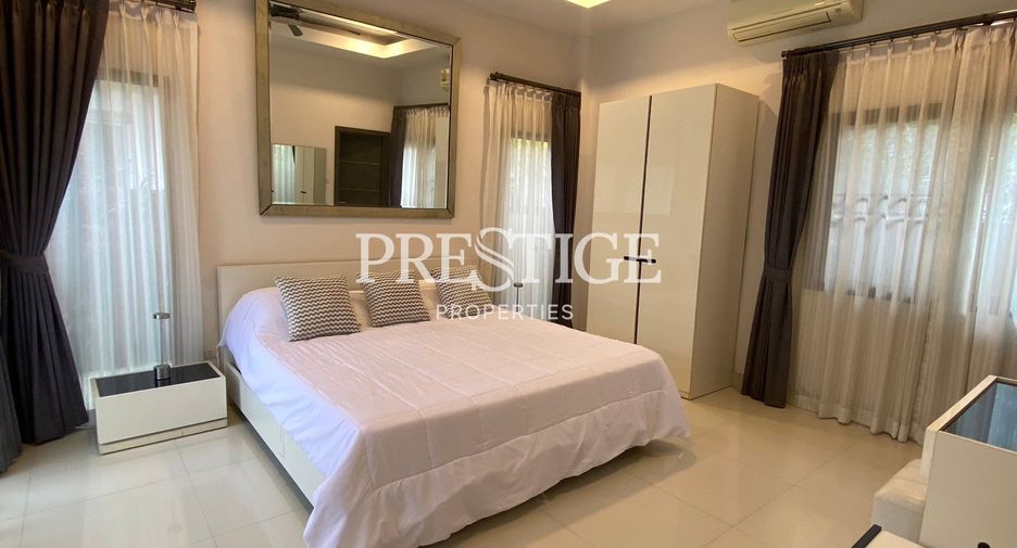For rent 2 bedrooms house in Huay Yai, Pattaya