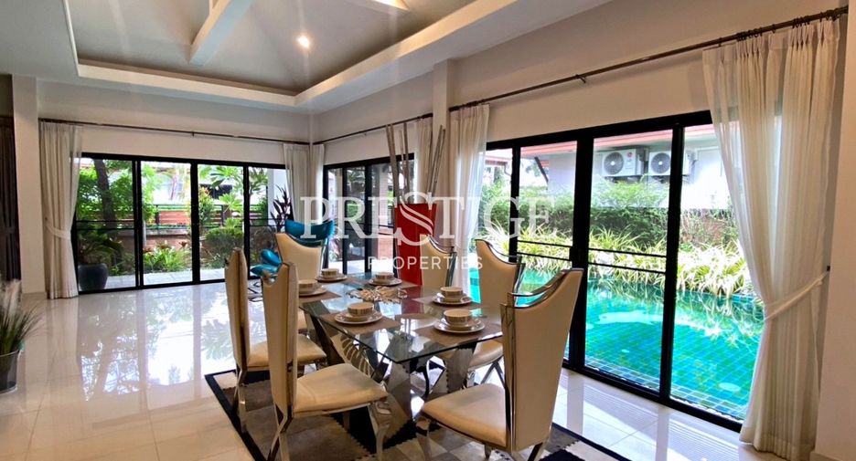 For rent 2 bedrooms house in Huay Yai, Pattaya