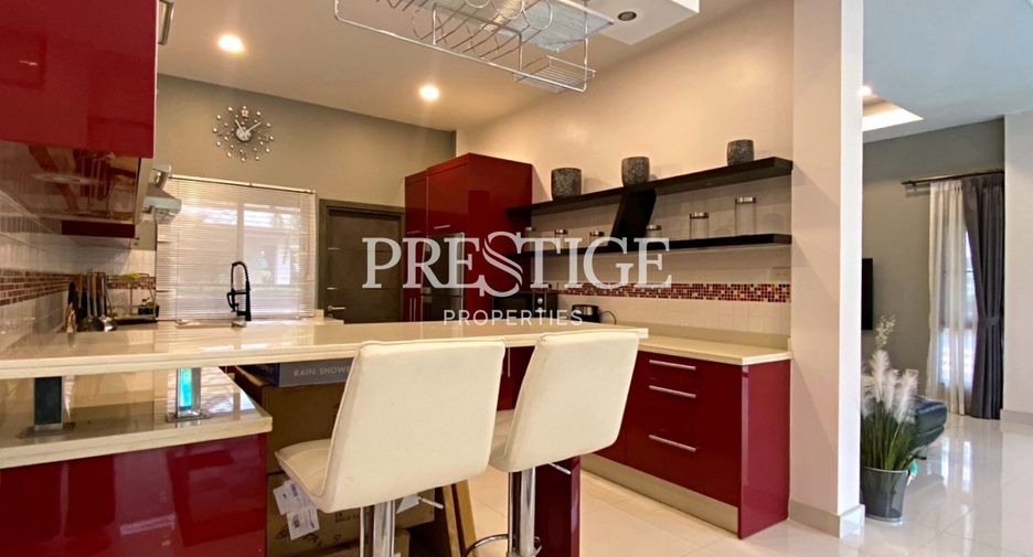 For rent 2 bedrooms house in Huay Yai, Pattaya