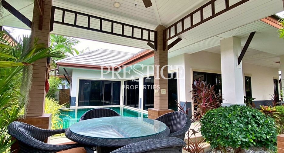 For rent 2 bedrooms house in Huay Yai, Pattaya
