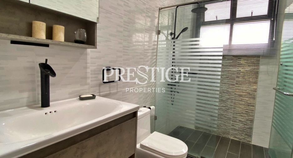 For rent 2 bedrooms house in Huay Yai, Pattaya