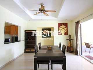 Casa en alquiler de 3 habitaciones en Ban Khai, Rayong