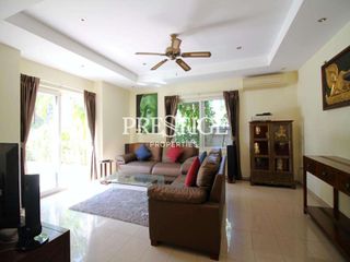 Casa en alquiler de 3 habitaciones en Ban Khai, Rayong