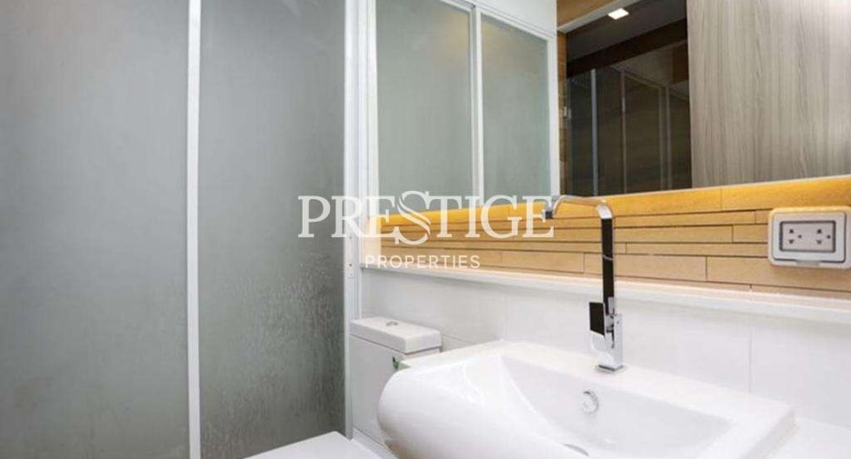 For rent 2 bedrooms condo in Bang Saray, Pattaya