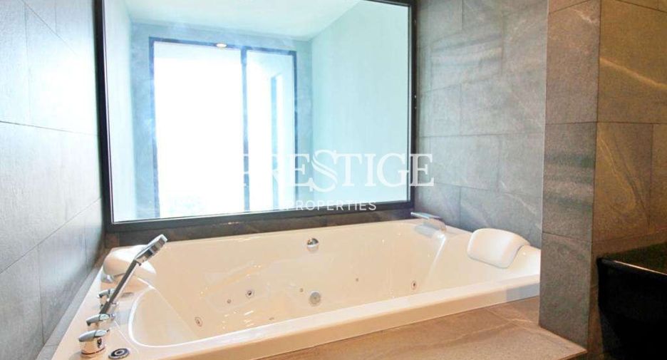 For rent 2 bedrooms condo in Bang Lamung, Chonburi