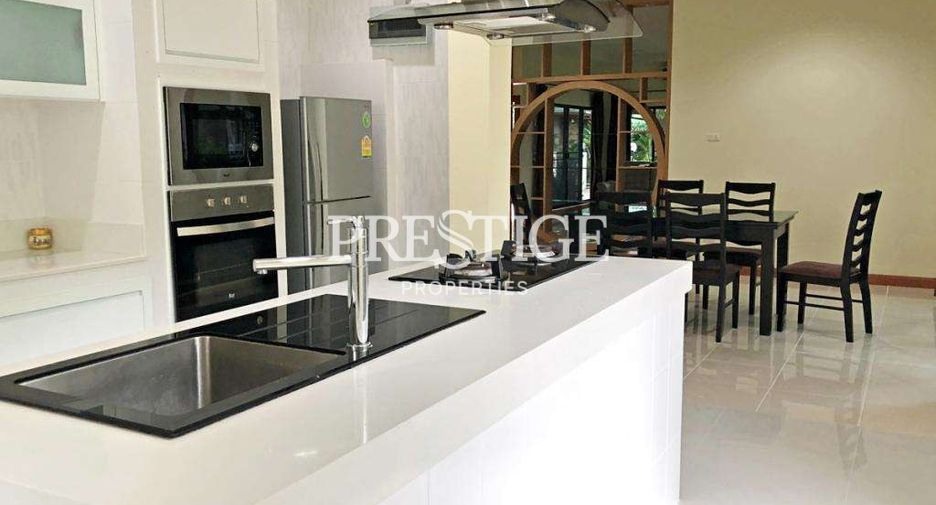 For rent 3 bedrooms house in Bang Lamung, Chonburi