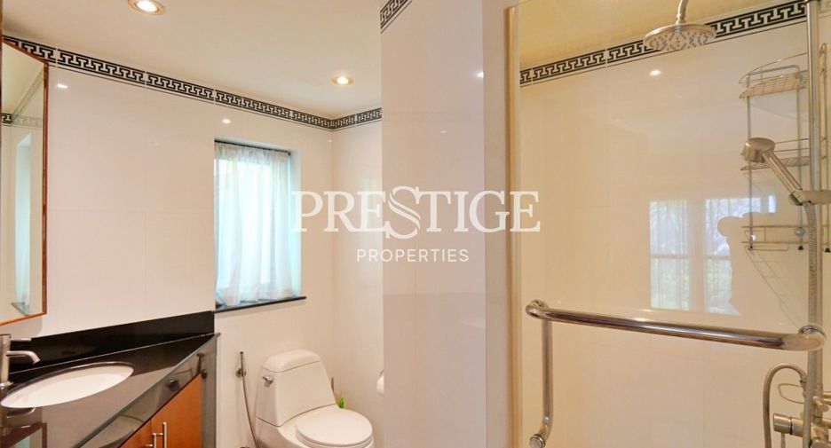 Haus zur Miete mit 4 Zimmer in Bang Lamung, Chonburi