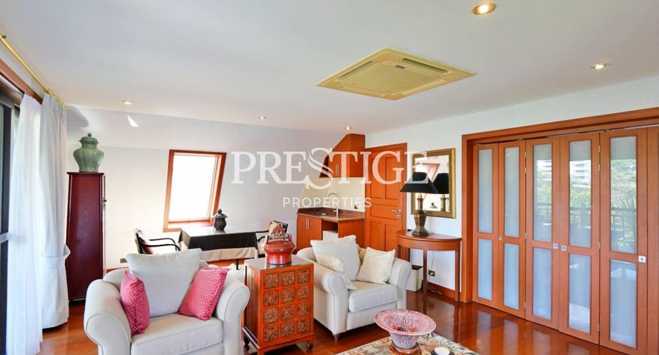 Haus zur Miete mit 4 Zimmer in Bang Lamung, Chonburi