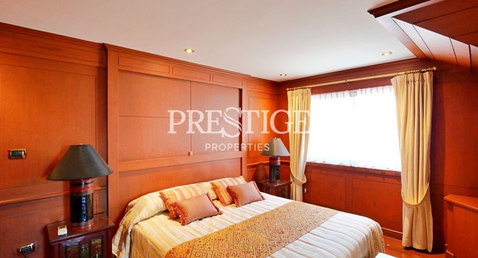 Haus zur Miete mit 4 Zimmer in Bang Lamung, Chonburi