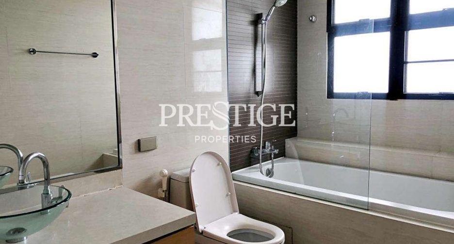 For rent 3 bedrooms condo in Bang Lamung, Chonburi