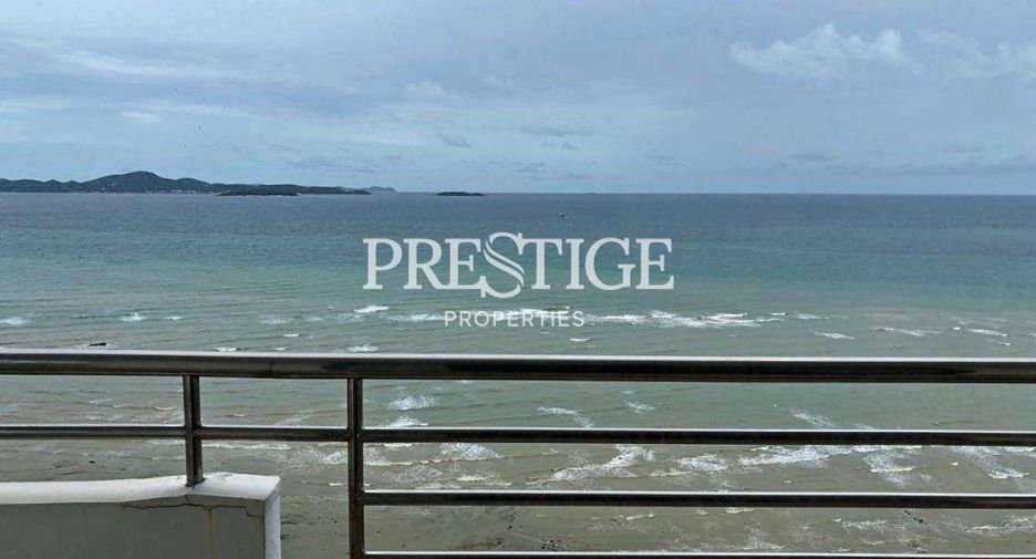 For rent 3 bedrooms condo in Bang Lamung, Chonburi