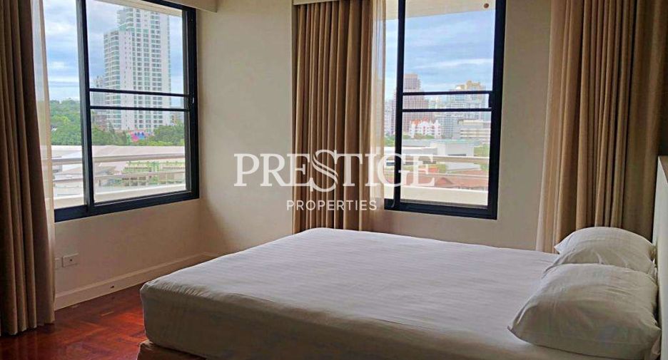 For rent 3 bedrooms condo in Bang Lamung, Chonburi