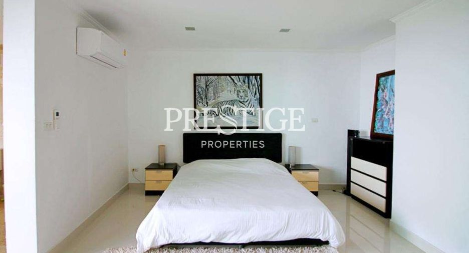 For rent 2 bedrooms condo in Bang Lamung, Chonburi