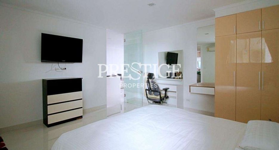 For rent 2 bedrooms condo in Bang Lamung, Chonburi