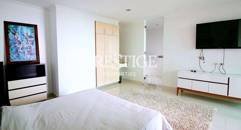 For rent 2 bedrooms condo in Bang Lamung, Chonburi