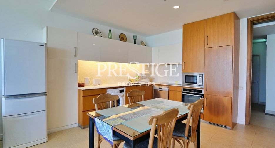 For rent 2 bedrooms condo in Bang Lamung, Chonburi