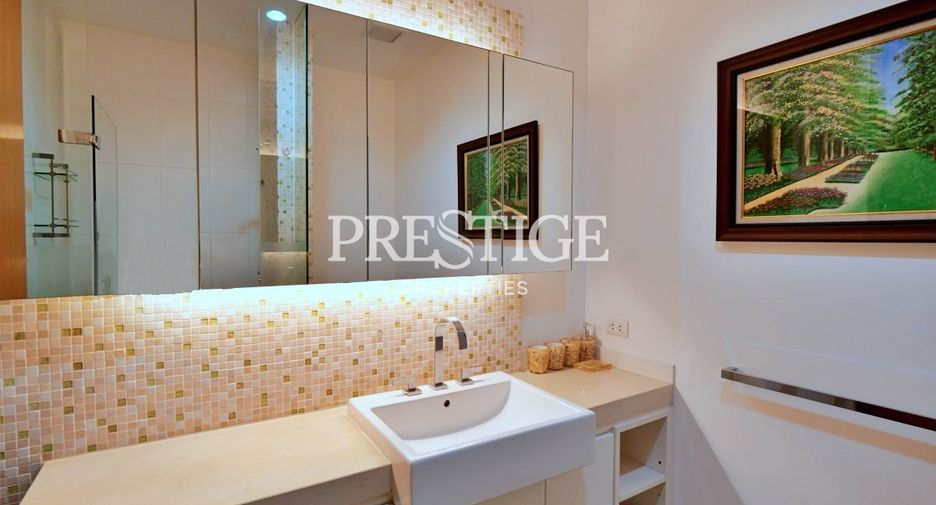 For rent 2 bedrooms condo in Bang Lamung, Chonburi