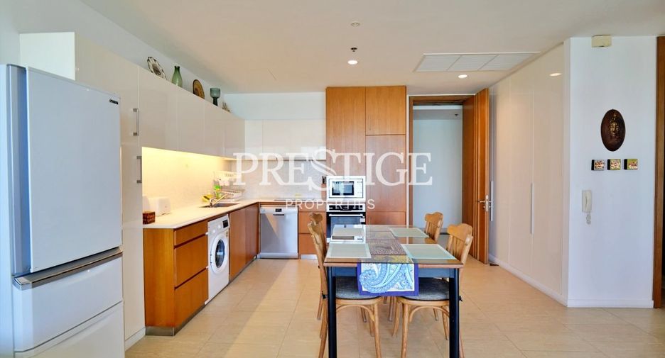 For rent 2 bedrooms condo in Bang Lamung, Chonburi