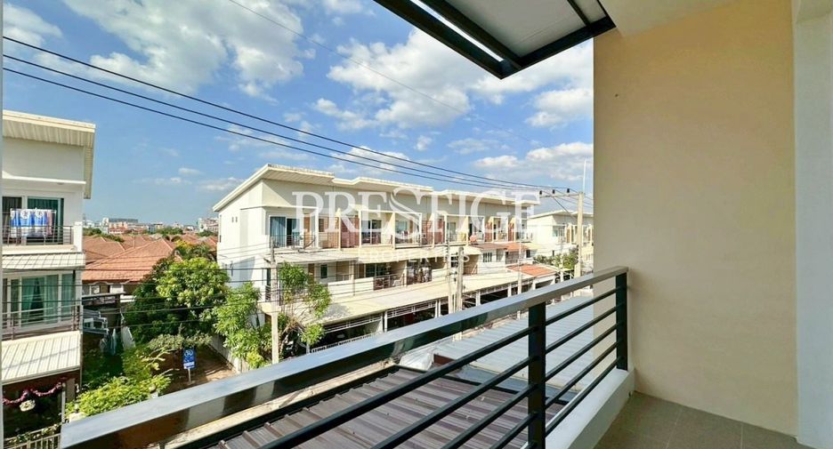 For rent 3 bedrooms house in Bang Lamung, Chonburi