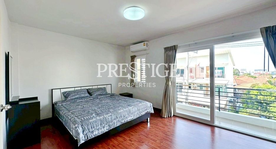 For rent 3 bedrooms house in Bang Lamung, Chonburi