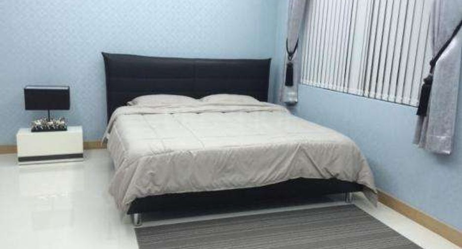 For rent 4 bedrooms house in Bang Lamung, Chonburi