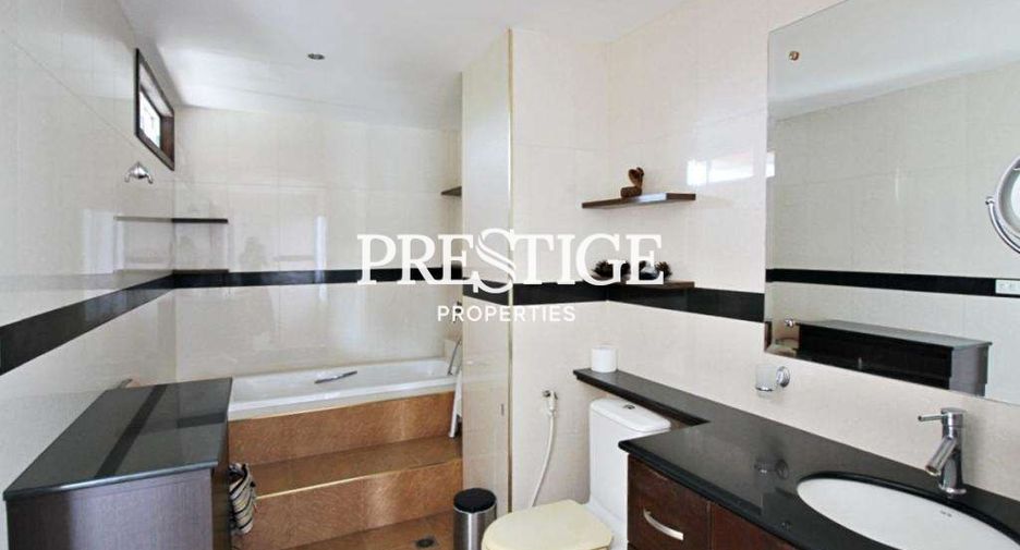 For rent 2 bedrooms condo in Jomtien, Pattaya