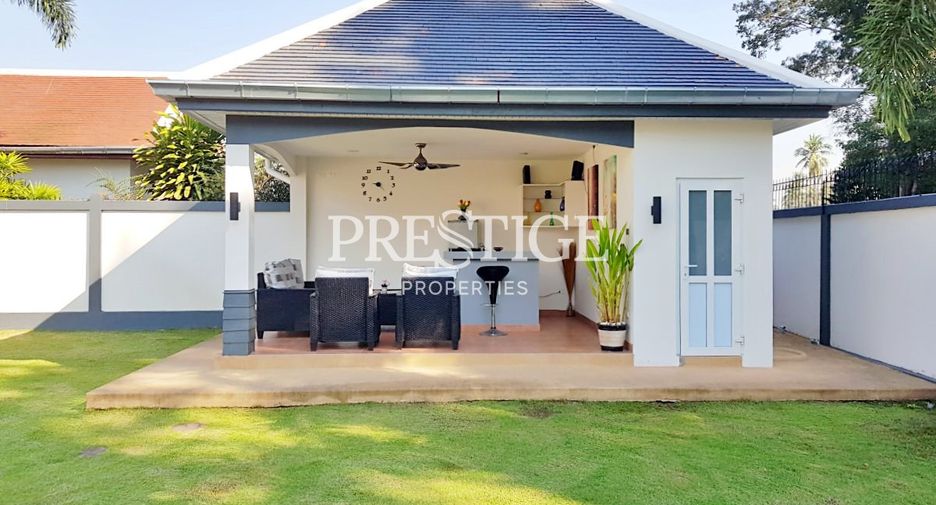 For rent 4 bedrooms house in Bang Lamung, Chonburi