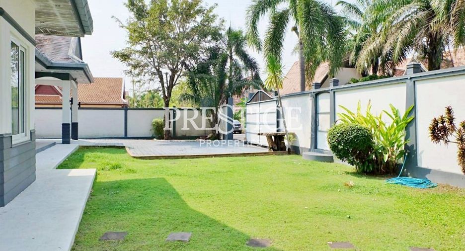 For rent 4 bedrooms house in Bang Lamung, Chonburi