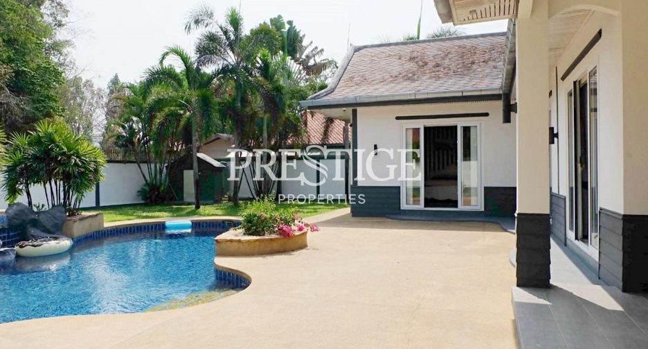 For rent 4 bedrooms house in Bang Lamung, Chonburi