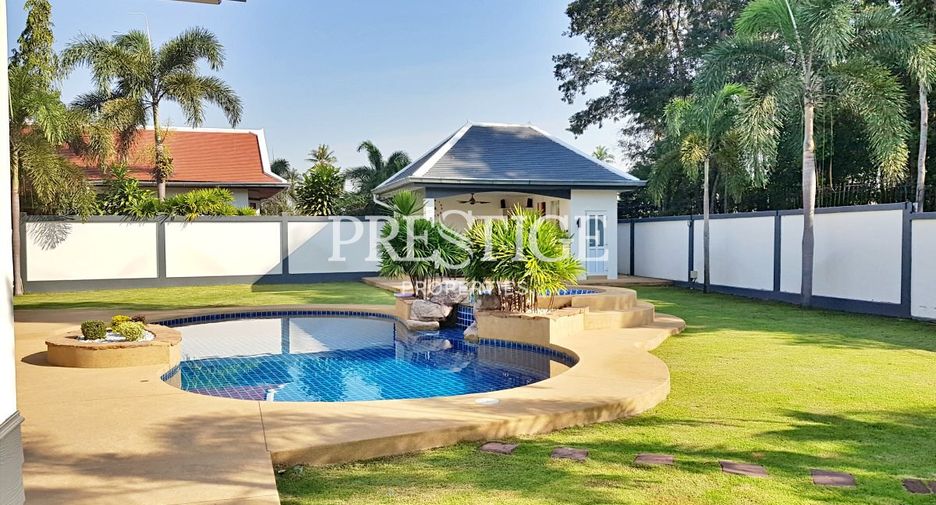 For rent 4 bedrooms house in Bang Lamung, Chonburi