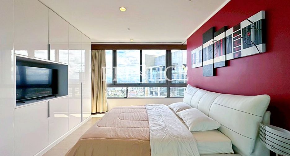 For rent 3 bedrooms condo in Bang Lamung, Chonburi