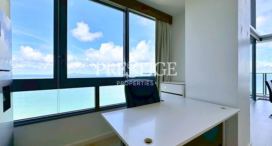 For rent 3 bedrooms condo in Bang Lamung, Chonburi