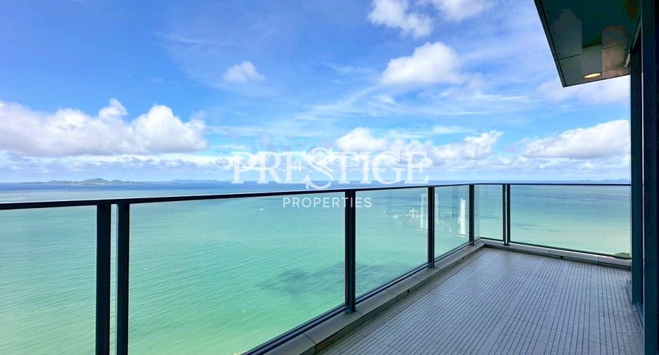 For rent 3 bedrooms condo in Bang Lamung, Chonburi