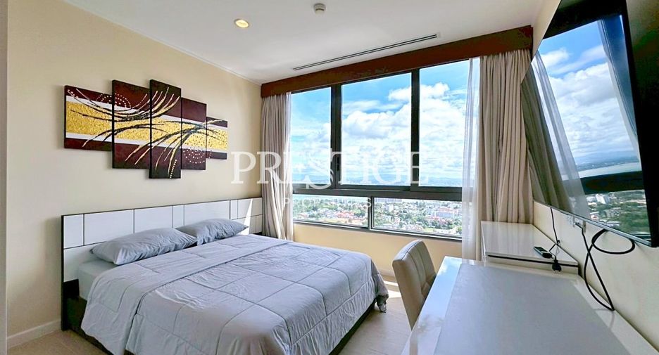 For rent 3 bedrooms condo in Bang Lamung, Chonburi