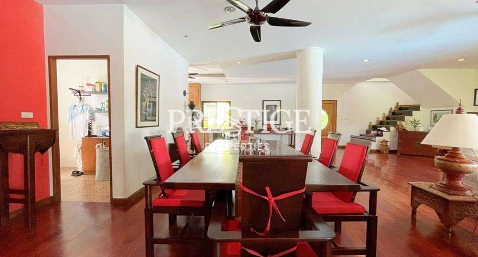 For rent 4 bedrooms house in Bang Lamung, Chonburi
