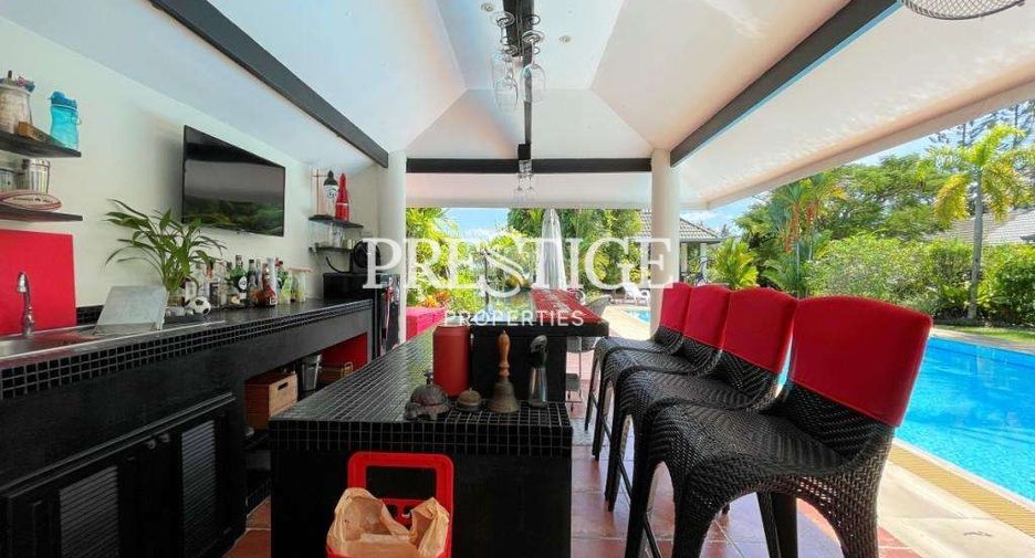 For rent 4 bedrooms house in Bang Lamung, Chonburi