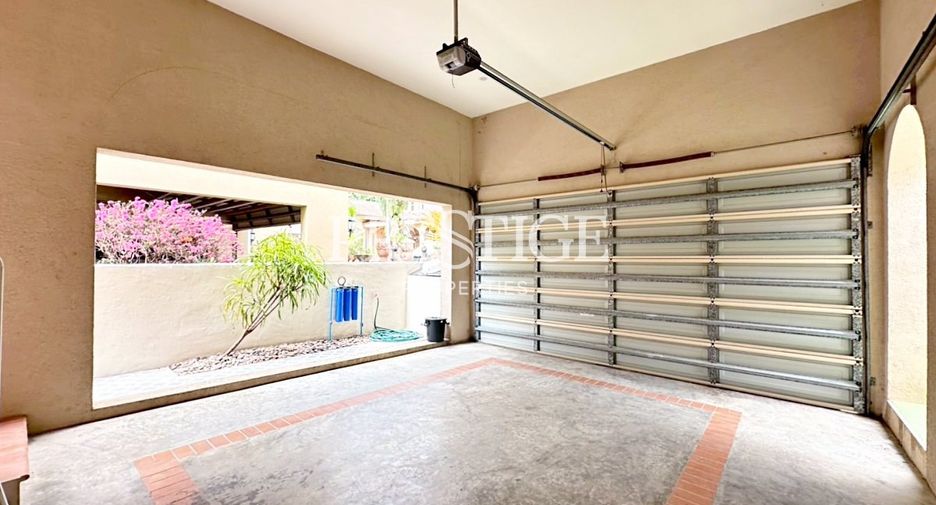 For rent 3 ベッドルーム house in Bang Lamung, Chonburi