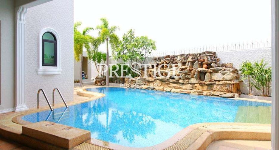 For rent 4 bedrooms house in Bang Lamung, Chonburi