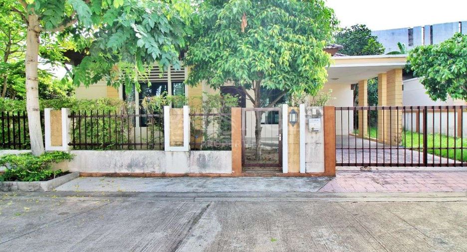 For rent 2 bedrooms house in Bang Lamung, Chonburi