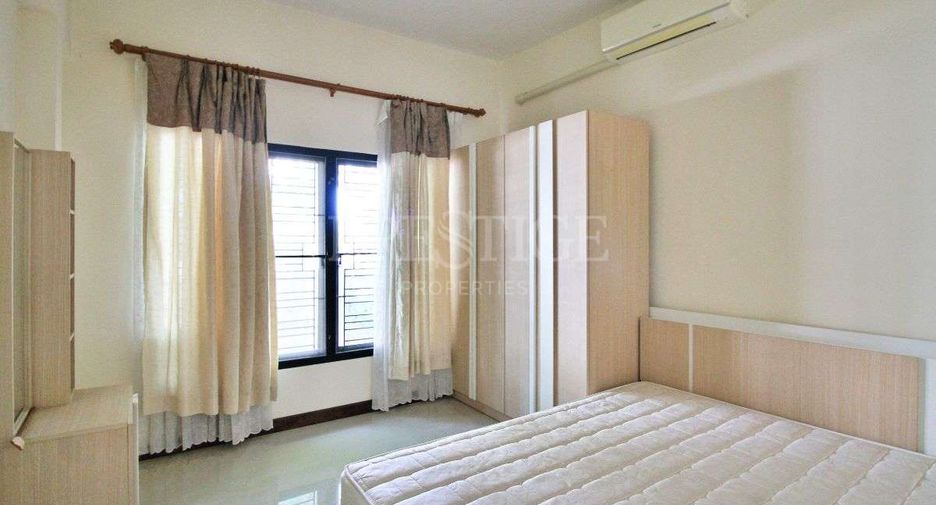 For rent 2 bedrooms house in Bang Lamung, Chonburi
