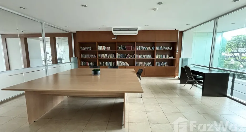 Продажа 2 спальни кондо в Сатхон, Бангкок