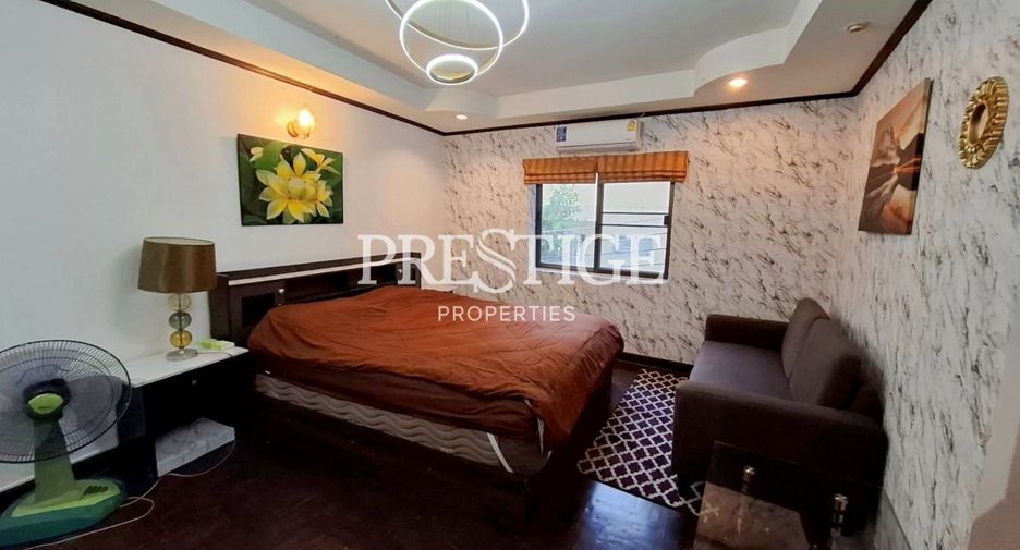 Haus zur Miete mit 4 Zimmer in Bang Lamung, Chonburi