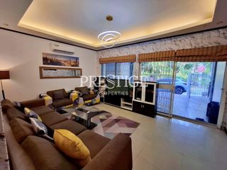 Haus zur Miete mit 4 Zimmer in Bang Lamung, Chonburi