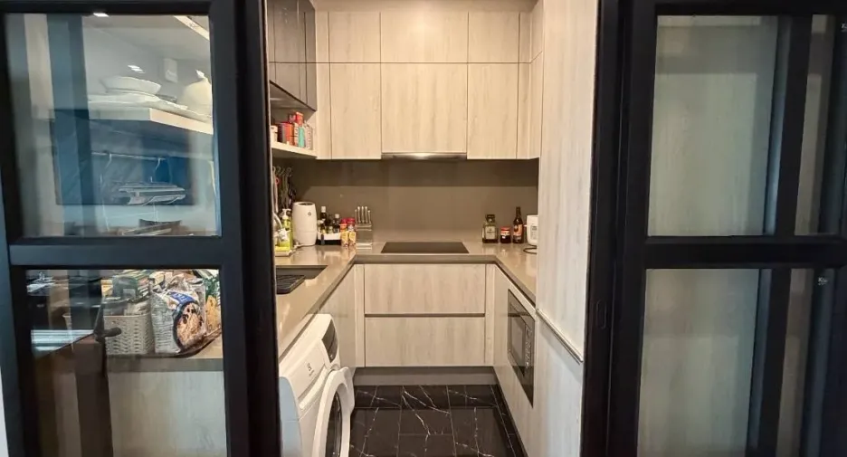 Wohnung zum Kauf mit 3 Zimmer in Khlong Toei, Bangkok