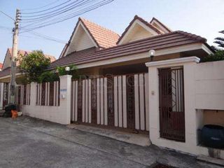 For Rent 3 Bedroom House In Bang Lamung, Chonburi
