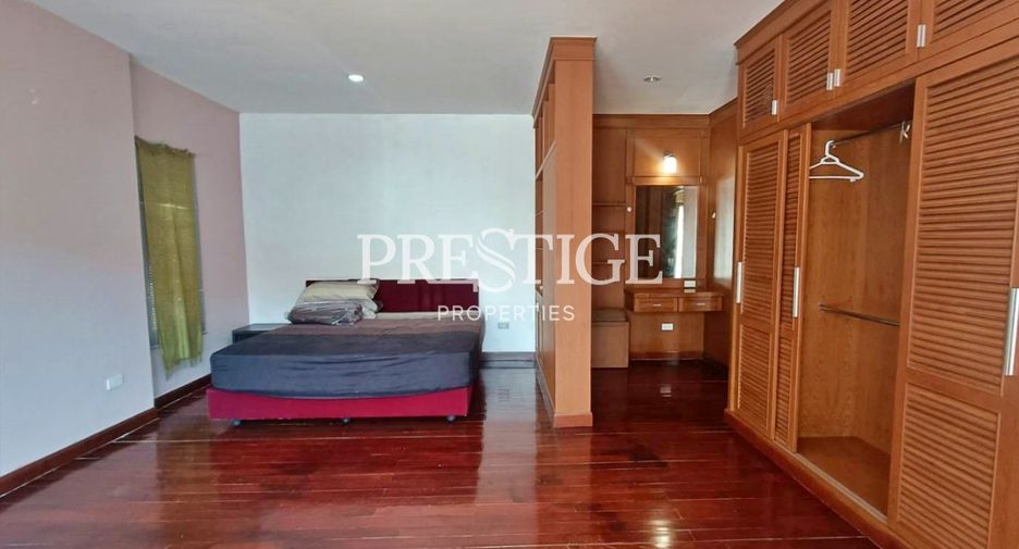 Haus zur Miete mit 3 Zimmer in Bang Lamung, Chonburi