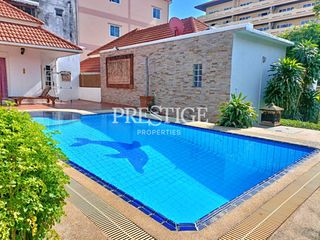Haus zur Miete mit 3 Zimmer in Bang Lamung, Chonburi
